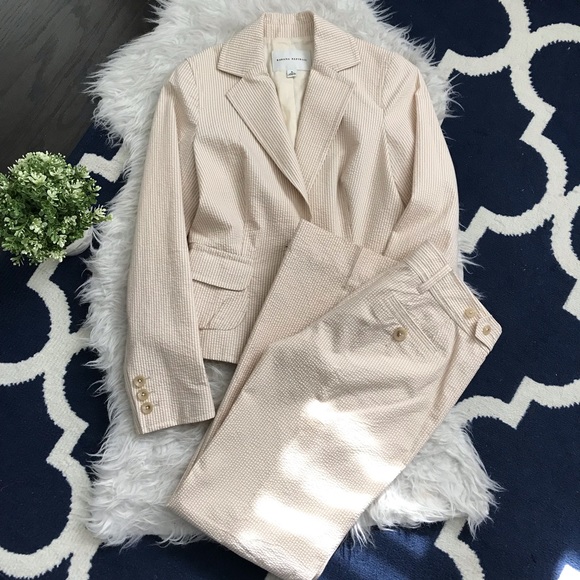 [SOLD] Banana Republic Tan Striped Pants - Picture 7 of 7